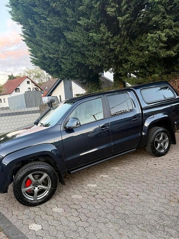 Blau Gebraucht 2010 VW Amarok Abholung | 11.000 € (Guter Preis) - Bild 1/4
