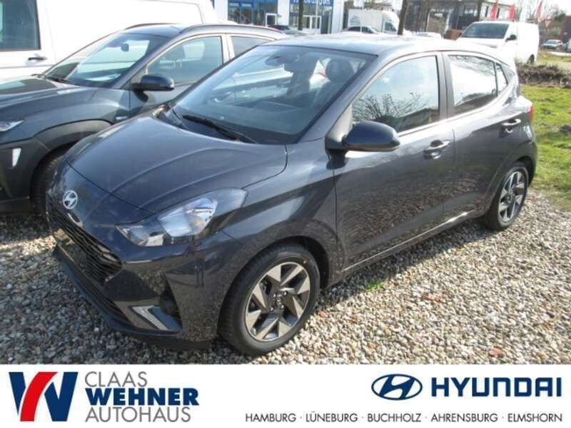 Grau Neu 2025 Hyundai i10 Trend Kleinwagen | 17.990 € (Fairer Preis) - Bild 1/4