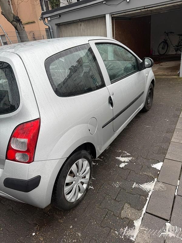 Gebraucht Renault Twingo 60 PS (44 kW) 2008 Silber Kleinwagen