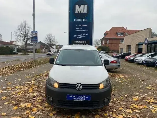 Gebraucht VW Caddy 103 PS (75 kW) 2011 Weiß Van / Kleinbus