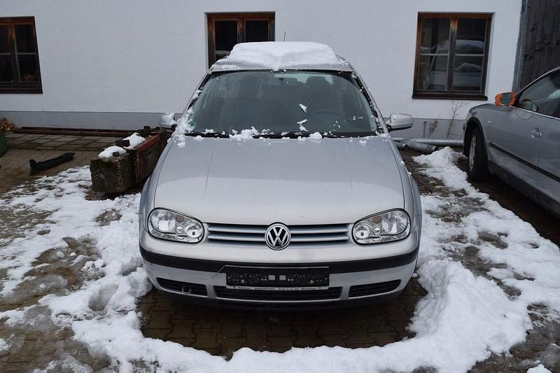 Gebraucht VW Golf IV 101 PS (74 kW) 1998 Silber Kleinwagen