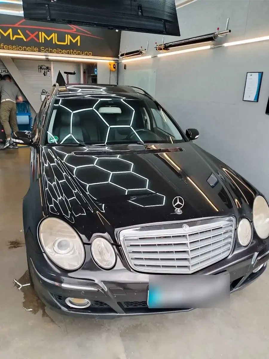 Gebraucht Mercedes 320 165 PS (121 kW) 2018 Schwarz Kombi