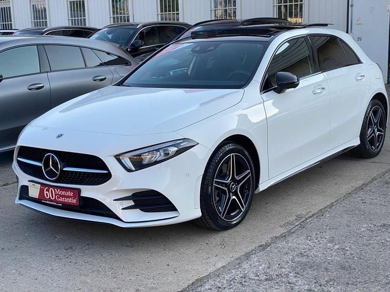 Weiß Gebraucht 2021 Mercedes A250 AMG Limousine | 30.999 € (Etwas zu teuer) - Bild 1/4