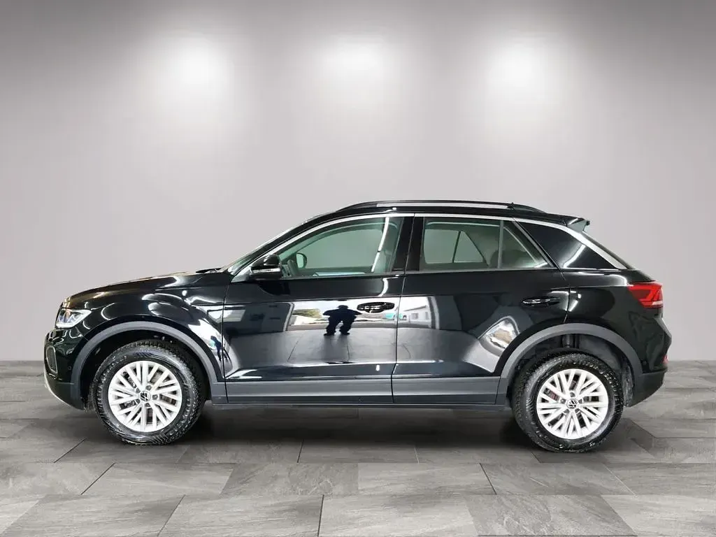 Gebraucht VW T-Roc Life 116 PS (85 kW) 2025 Deep black perleffekt SUV
