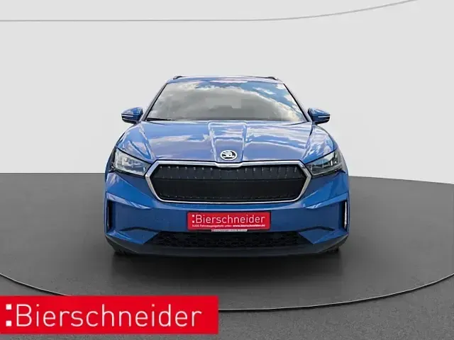 Gebraucht Skoda Enyaq iV Loft 108 kW (148 PS) 2023 Blau SUV