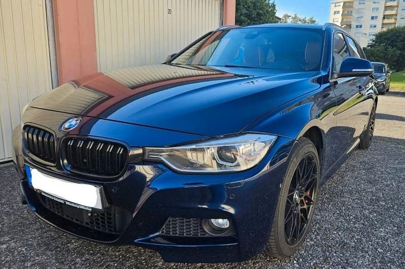 Blau Gebraucht 2013 BMW 328 Sport Line Kombi | 14.000 € (Fairer Preis) - Bild 1/4