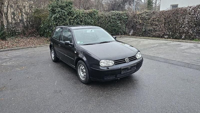 Gebraucht VW Golf IV Basis 110 PS (80 kW) 2002 Schwarz Kombi