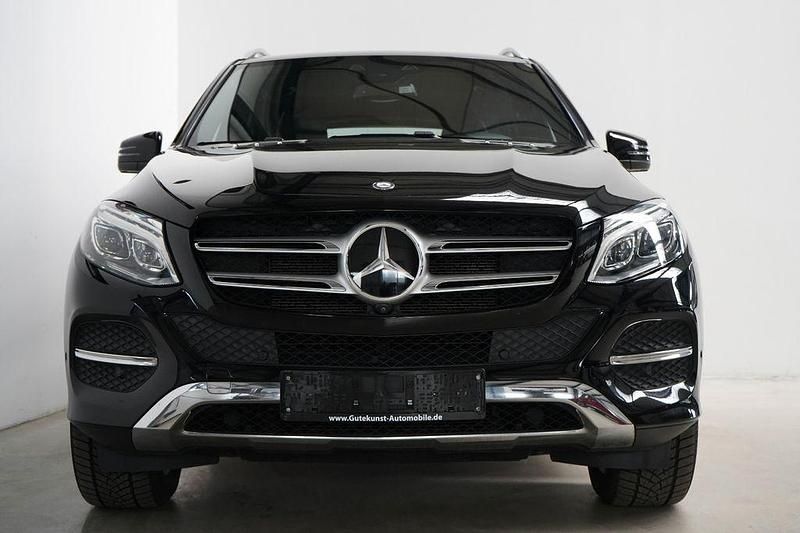 Gebraucht Mercedes GLE400 333 PS (244 kW) 2016 Schwarz SUV