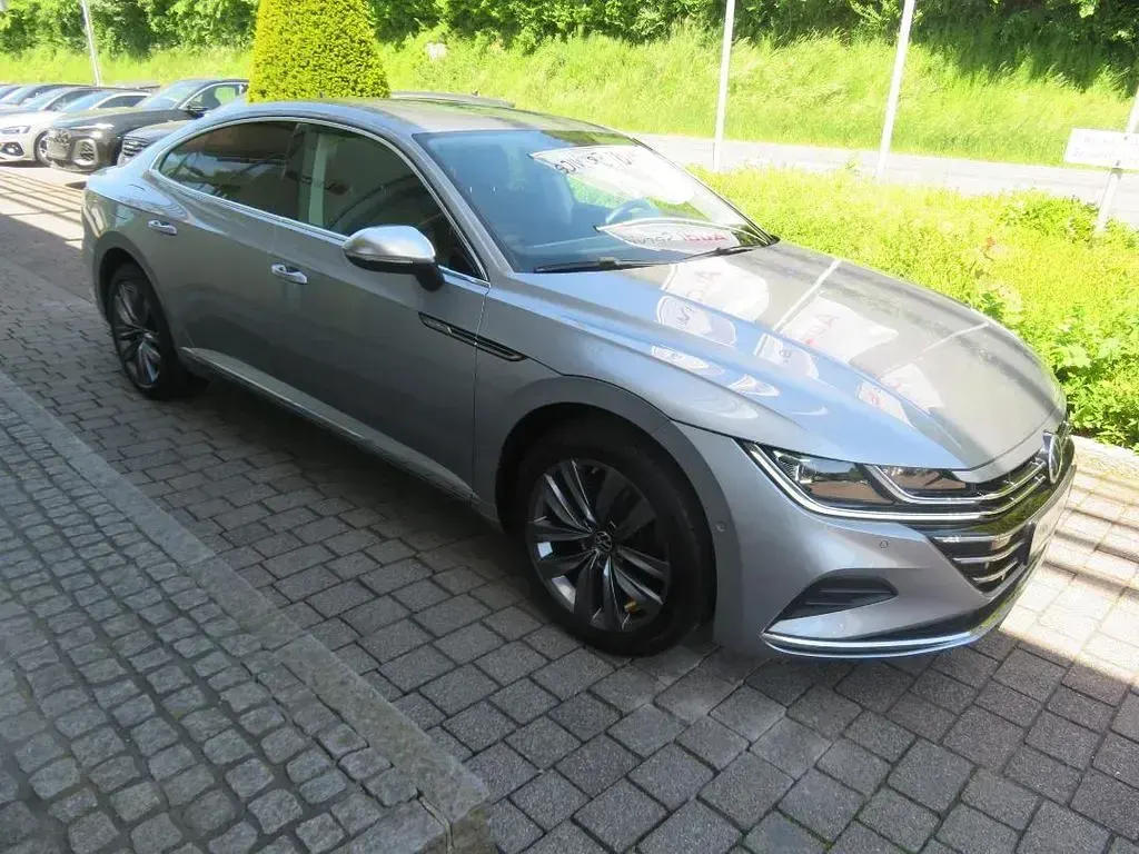 Gebraucht VW Arteon Elegance 218 PS (160 kW) 2021 Silber Limousine