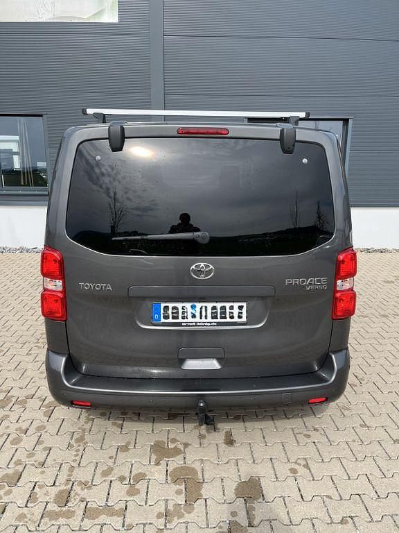 Gebraucht Toyota Proace 177 PS (130 kW) 2019 Grau Van / Kleinbus