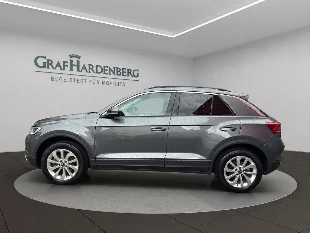 Gebraucht VW T-Roc Life 150 PS (110 kW) 2022 Grau SUV