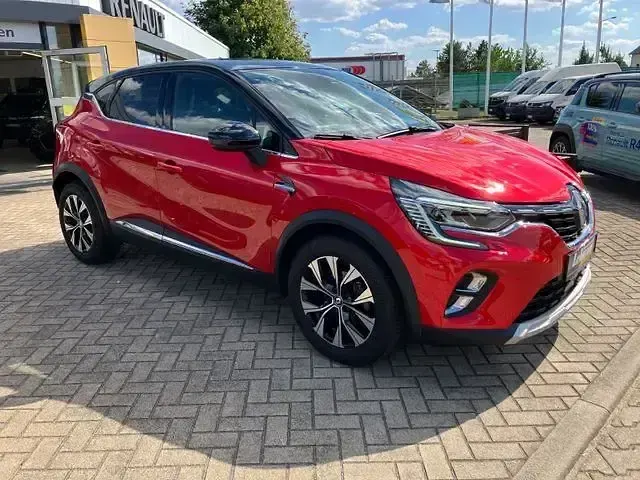 Gebraucht Renault Captur Techno 140 PS (102 kW) 2023 Rot SUV
