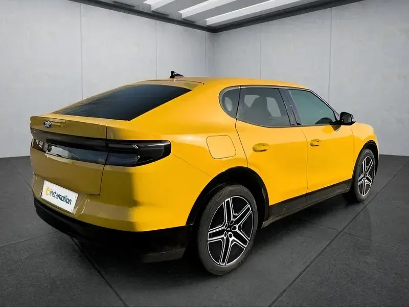 Gebraucht Ford Capri Premium 210 kW (286 PS) 2025 Gelb SUV