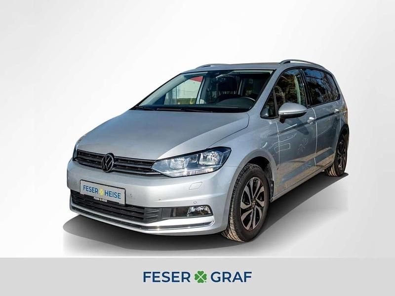 Gebraucht VW Touran Active 150 PS (110 kW) 2022 Reflexsilber Van / Kleinbus