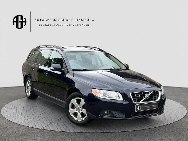 Blau Gebraucht 2009 Volvo V70 Kinetic Kombi | 6.996 € (Etwas zu teuer) - Bild 1/4