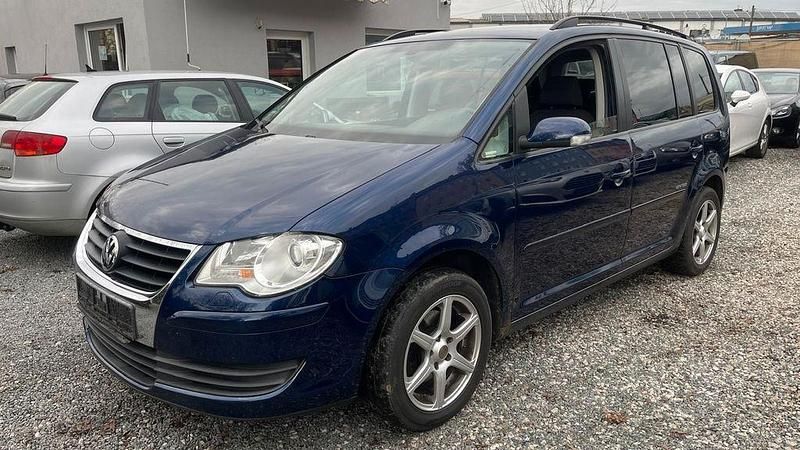 Blau Gebraucht 2008 VW Touran United Van / Kleinbus | 1.790 € (Guter Preis) - Bild 1/4