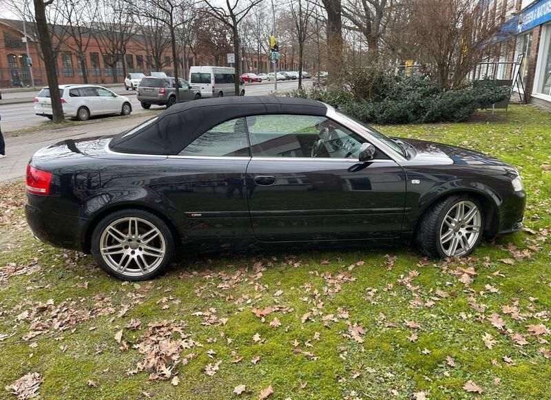 Schwarz Gebraucht 2006 Audi A4 Cabriolet S-Line Cabrio | 3.900 € (Superpreis) - Bild 1/4