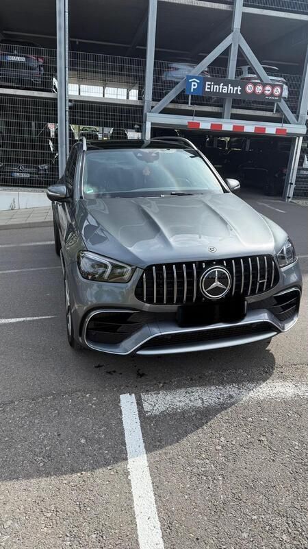 Grau Gebraucht 2020 Mercedes GLE63 AMG AMG SUV | 90.000 € - Bild 1/4