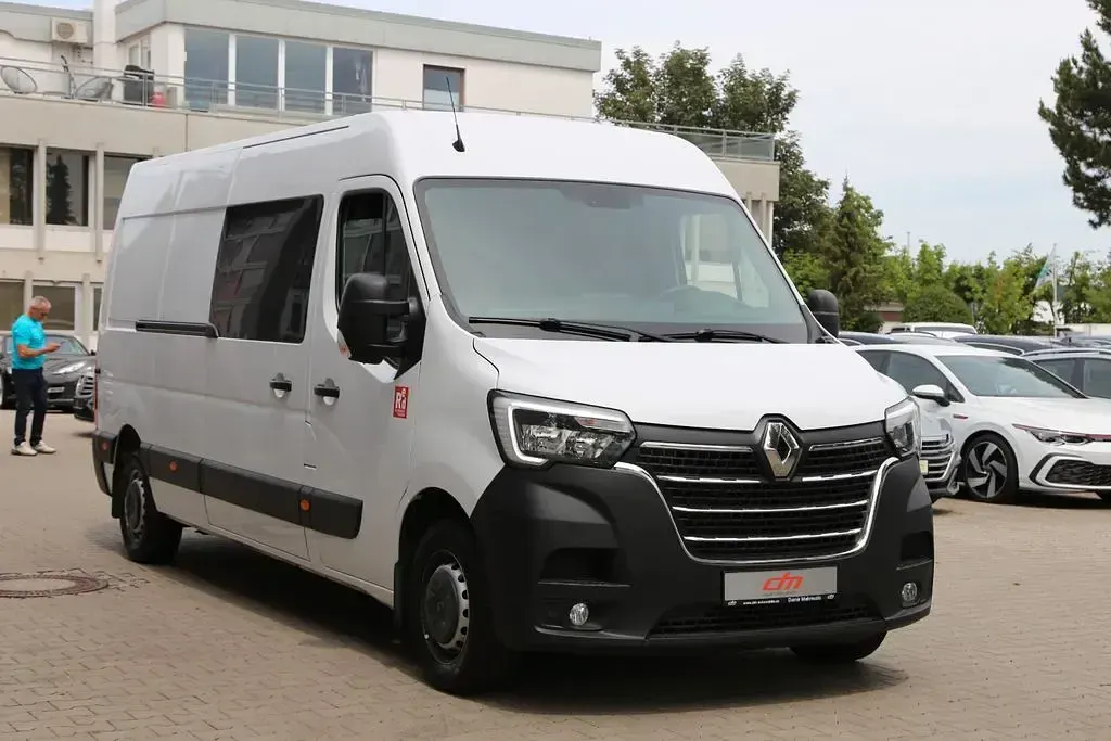 Gebraucht Renault Master 179 PS (131 kW) 2022 Weiß Van / Kleinbus
