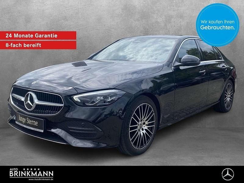 Schwarz Gebraucht 2022 Mercedes C200 Avantgarde Limousine | 35.980 € (Fairer Preis) - Bild 1/4