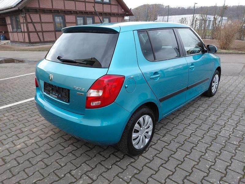 Gebraucht Skoda Fabia Cool Edition 86 PS (63 kW) 2012 Blau Limousine