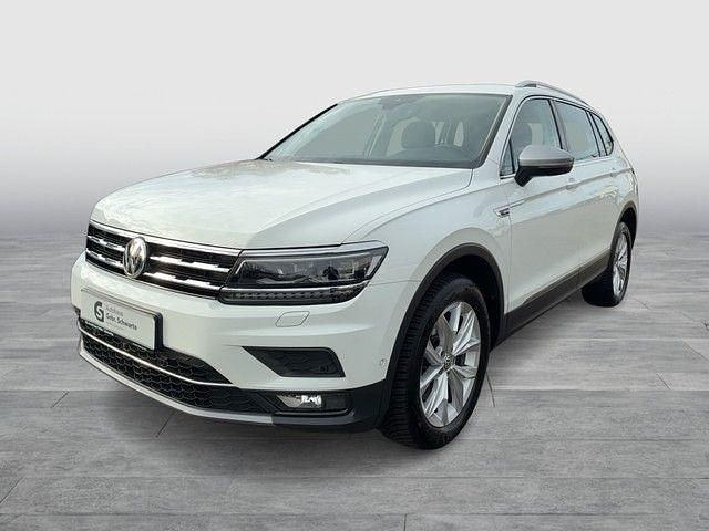 Weiß Gebraucht 2020 VW Tiguan Allspace Highline SUV | 29.990 € (Fairer Preis) - Bild 1/4