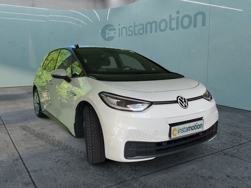 Weiß Gebraucht 2021 VW ID.3 Pure Kleinwagen | 23.730 € (Etwas zu teuer) - Bild 1/4