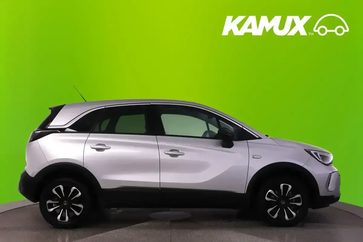 Gebraucht Opel Crossland 110 PS (80 kW) 2024 Silber / grau SUV
