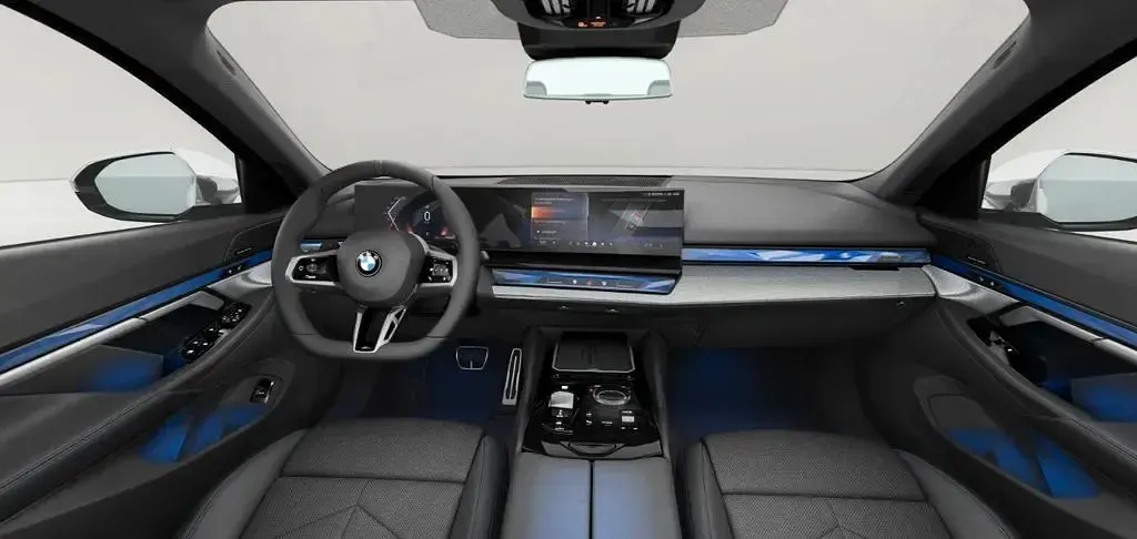 Neu BMW 540 Performance 303 PS (222 kW) 2025 Alpinweiss uni Kombi