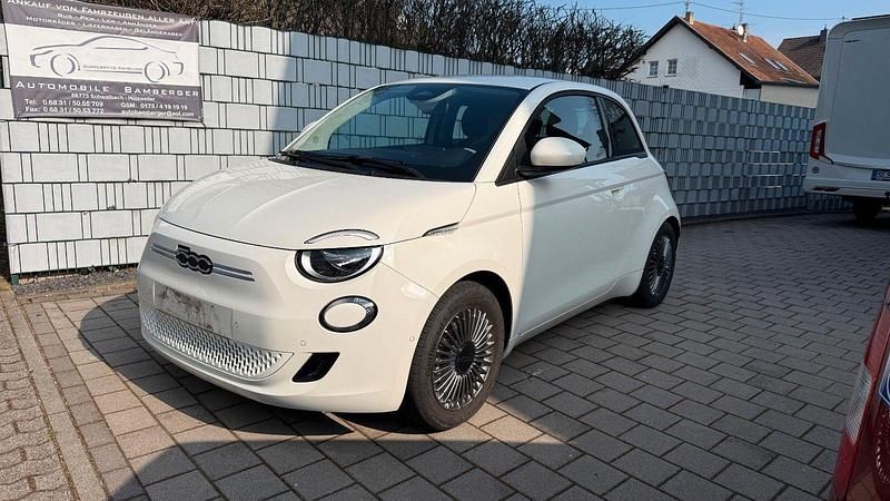 Gebraucht Fiat 500e 86 kW (118 PS) 2023 Weiß Kleinwagen