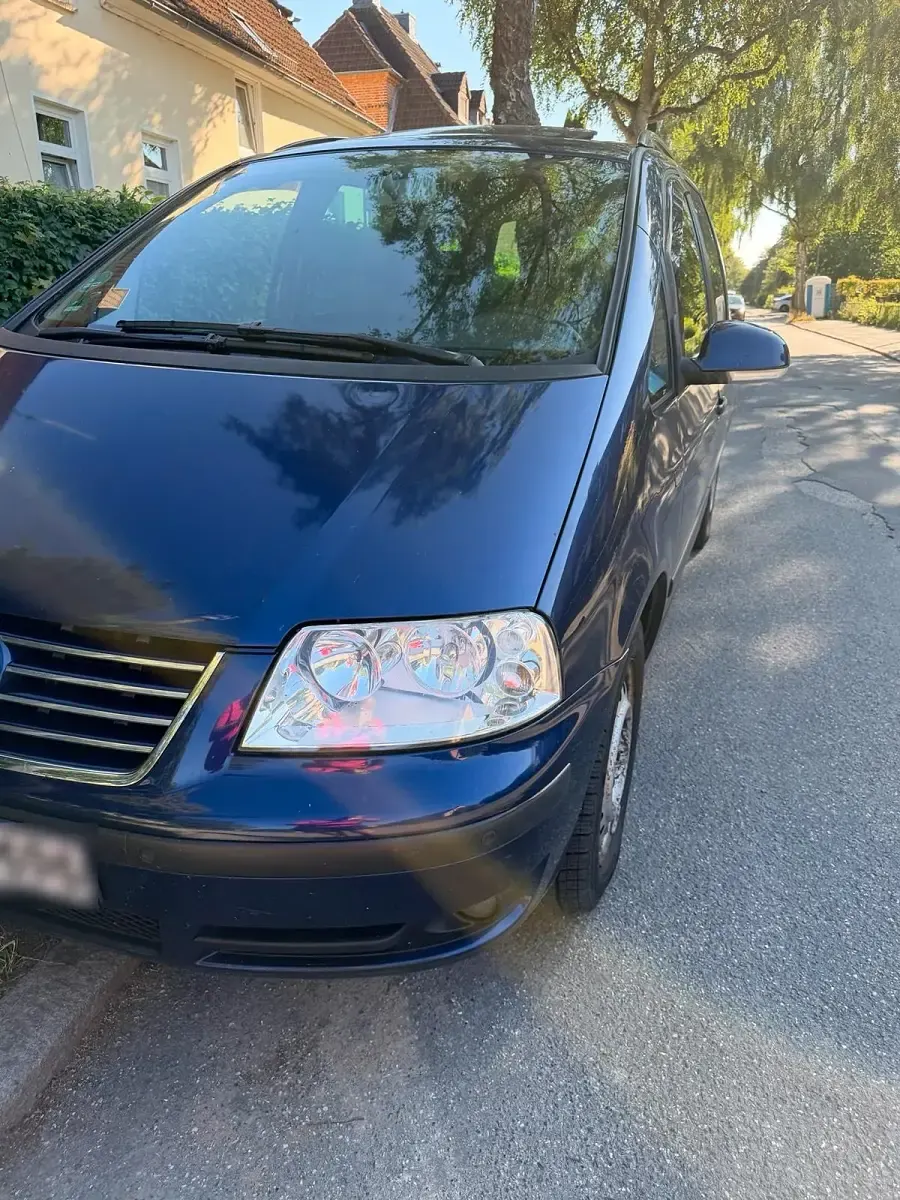 Gebraucht VW Sharan 116 PS (85 kW) 2009 Blau Van / Kleinbus