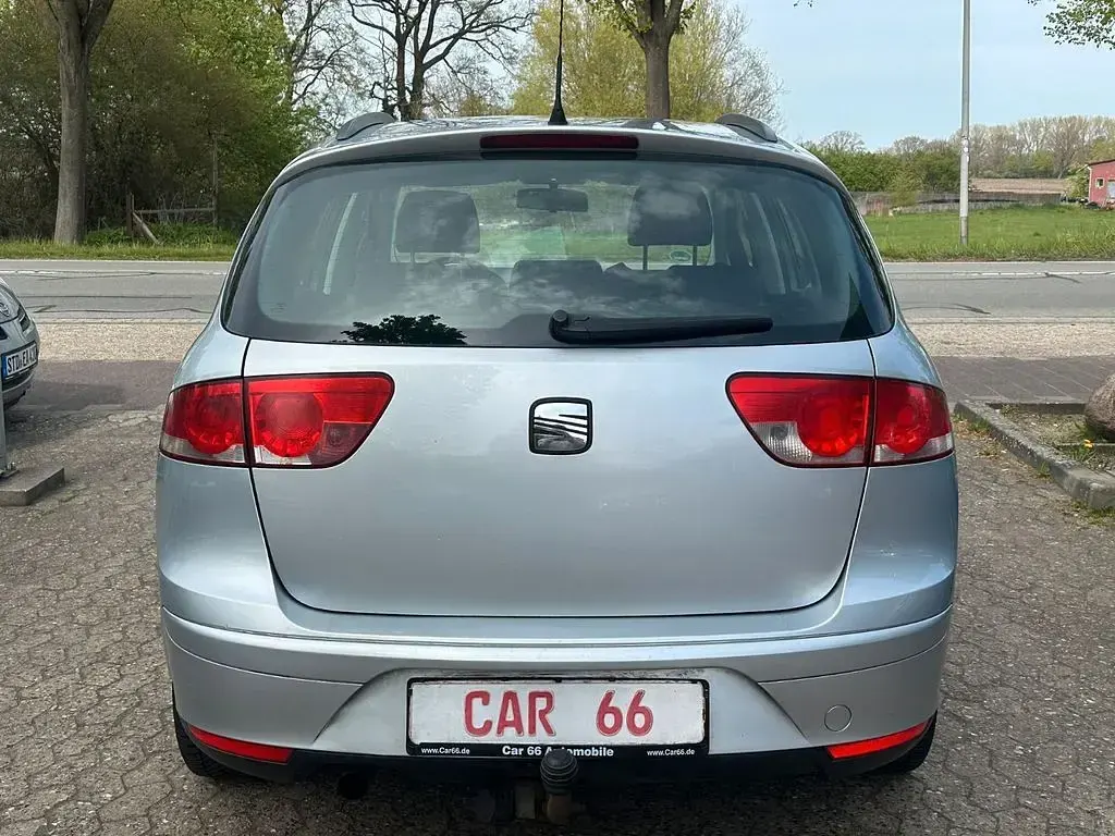 Używany Seat Altea 105 KM (77 kW) 2008 Srebrny Minivan