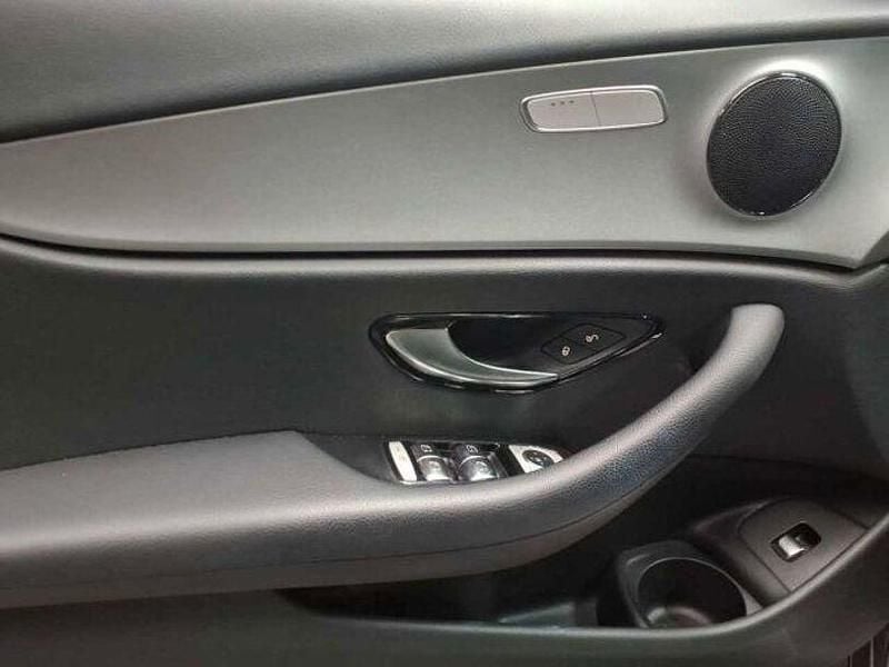 Gebraucht Mercedes E200 197 PS (144 kW) 2022 Selenitgrau metallic Kombi