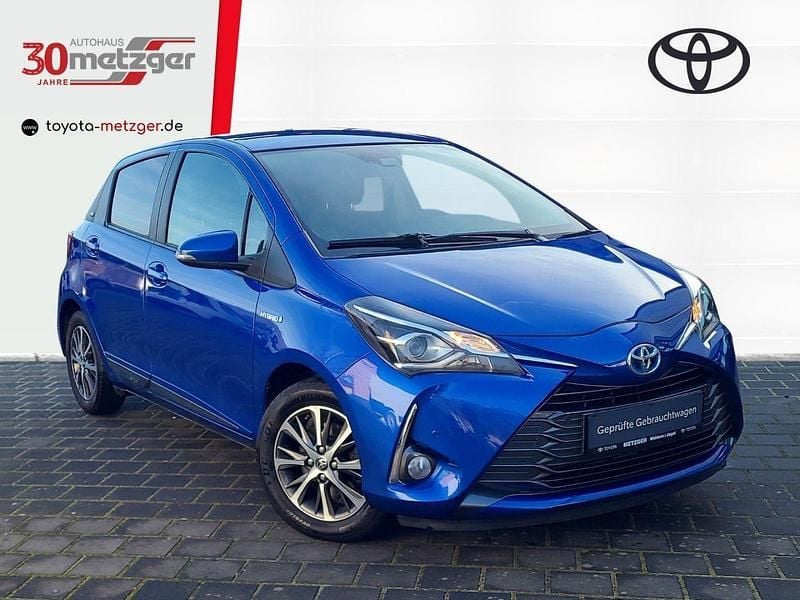 Gebraucht Toyota Yaris Hybrid Plus 101 PS (74 kW) 2019 Blau Kleinwagen