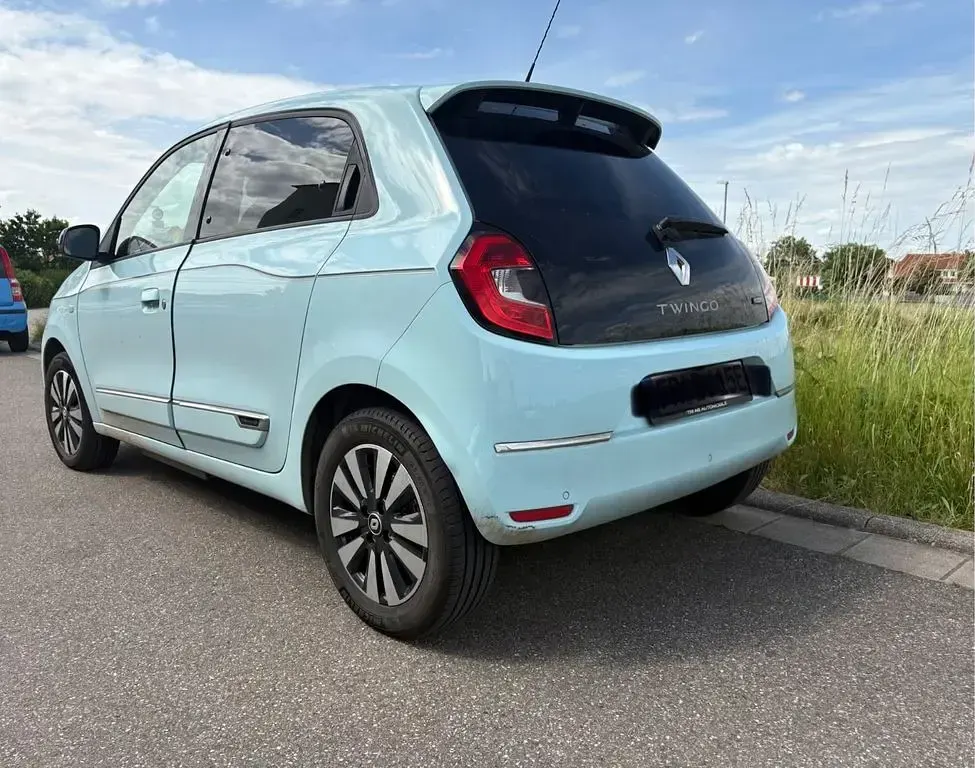 Gebraucht Renault Twingo Techno 60 kW (82 PS) 2023 Blau Kleinwagen