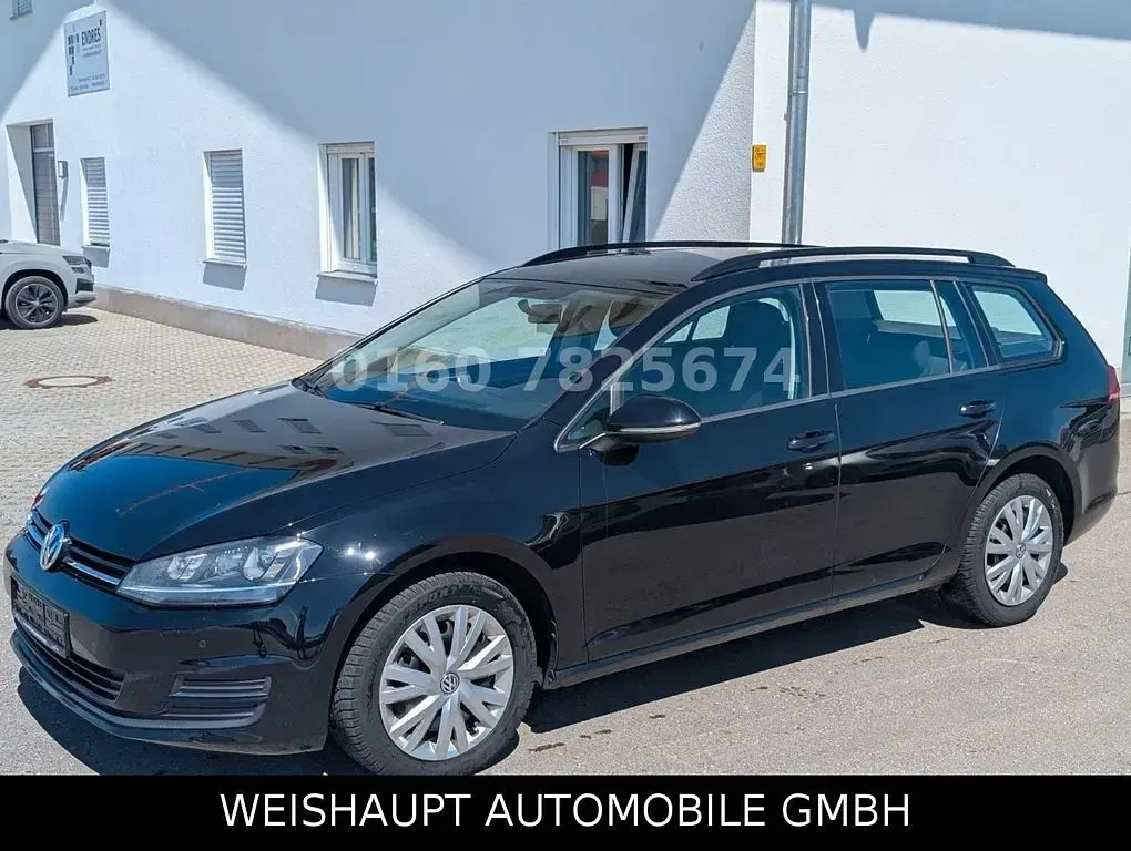 Gebraucht VW Golf VII Trendline 90 PS (66 kW) 2015 Schwarz Kombi