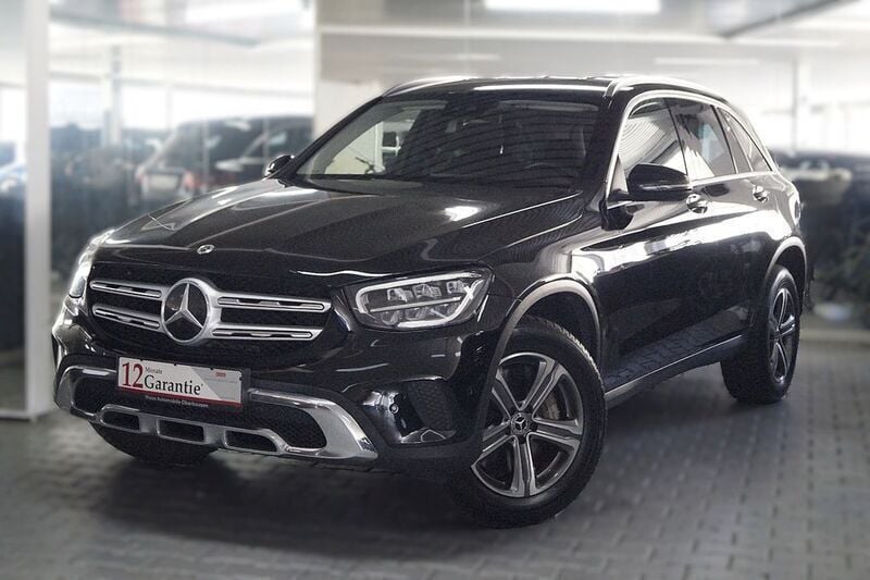 Schwarz Gebraucht 2022 Mercedes GLC300e SUV | 27.490 € (Superpreis) - Bild 1/4
