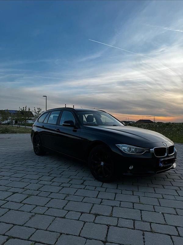 Usata BMW 320 185 CV (136 kW) 2014 Nero Station wagon