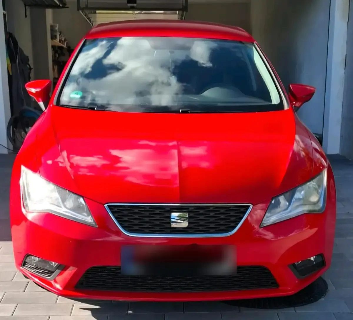Gebraucht Seat Leon Reference 105 PS (77 kW) 2014 Rot Limousine
