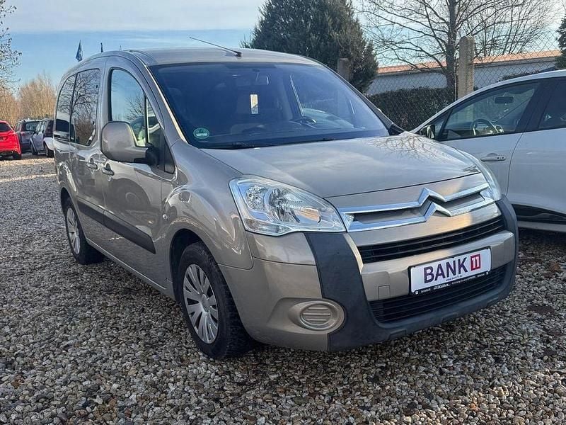 Grau Gebraucht 2009 Citroën Berlingo Van / Kleinbus | 4.999 € (Fairer Preis) - Bild 1/4