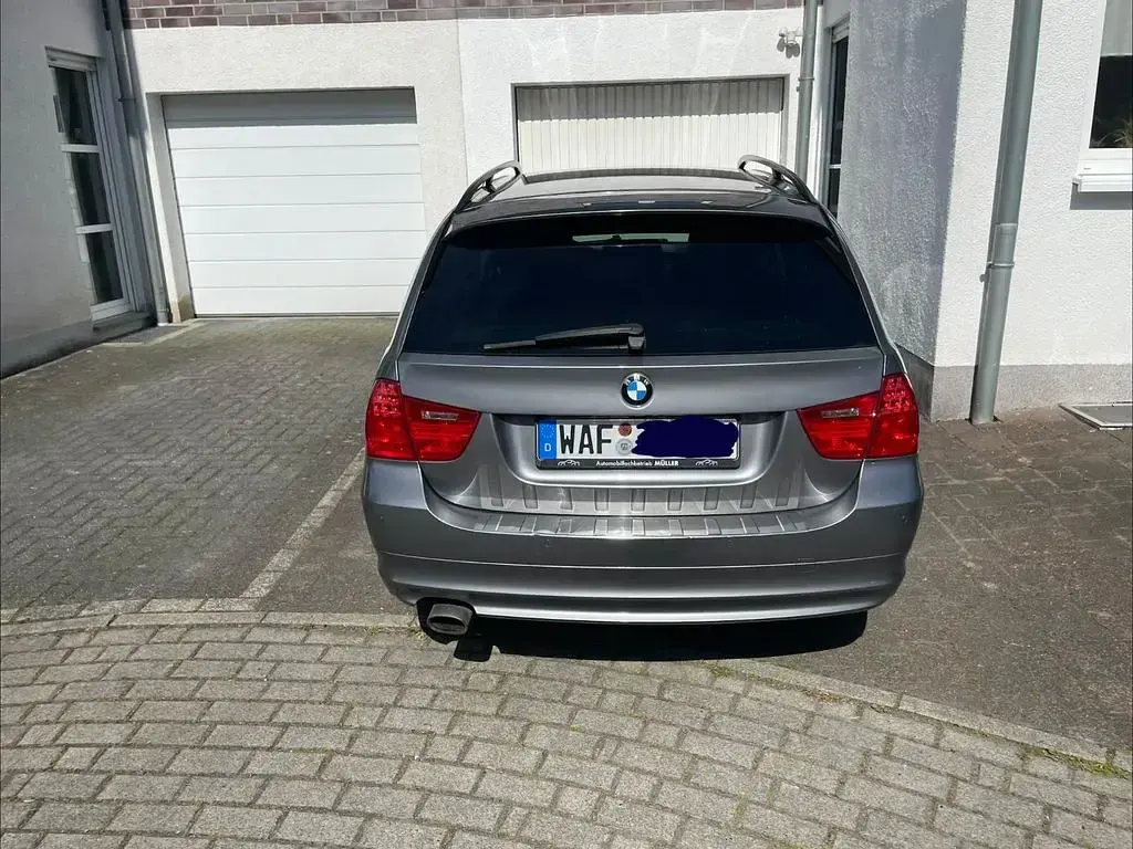 Brugt BMW 320 170 HK (125 kW) 2010 Grå Stationcar