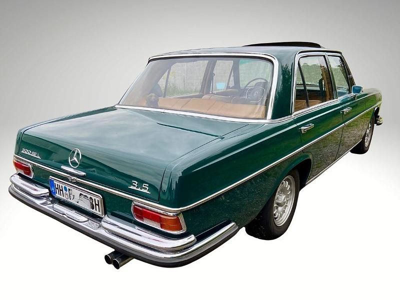 Gebraucht Mercedes W109 200 PS (147 kW) 1971 Grün Limousine