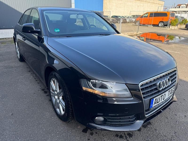 Gebraucht Audi A4 Ambiente 160 PS (117 kW) 2008 Schwarz Limousine