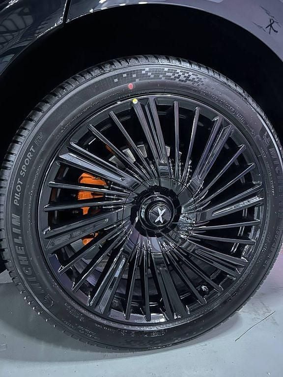 Neu XPENG G9 422 kW (575 PS) 2026 Schwarz SUV