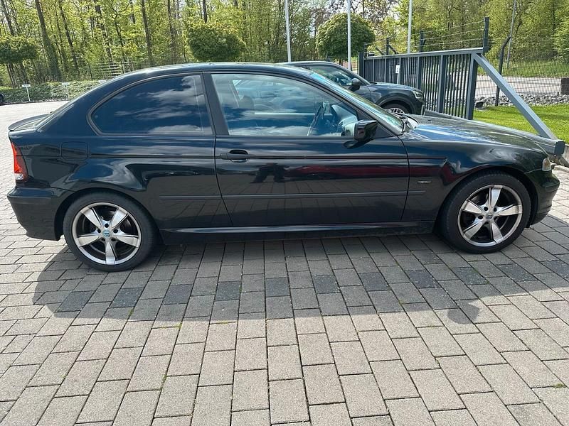Gebraucht BMW 318 Compact 2003 Schwarz Kleinwagen