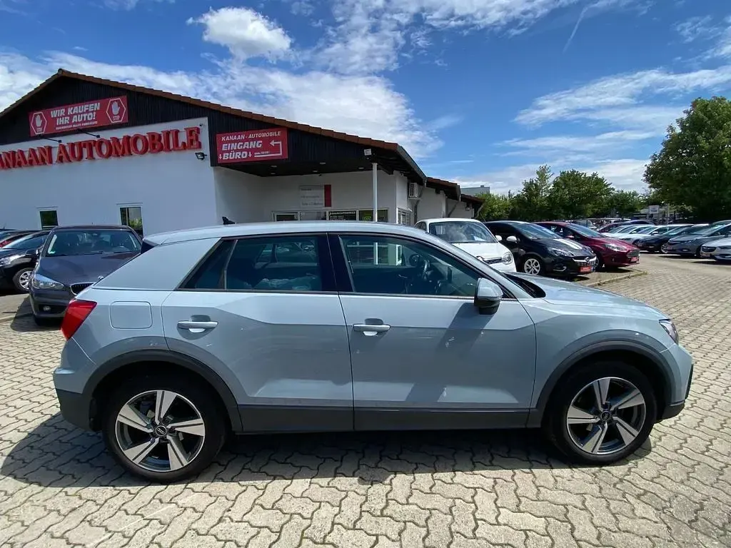 Gebraucht Audi Q2 Sport 150 PS (110 kW) 2021 Grau SUV
