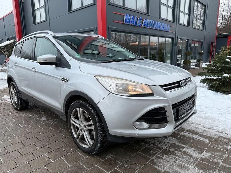 Grau Gebraucht 2013 Ford Kuga Titanium SUV | 6.900 € (Guter Preis) - Bild 1/4
