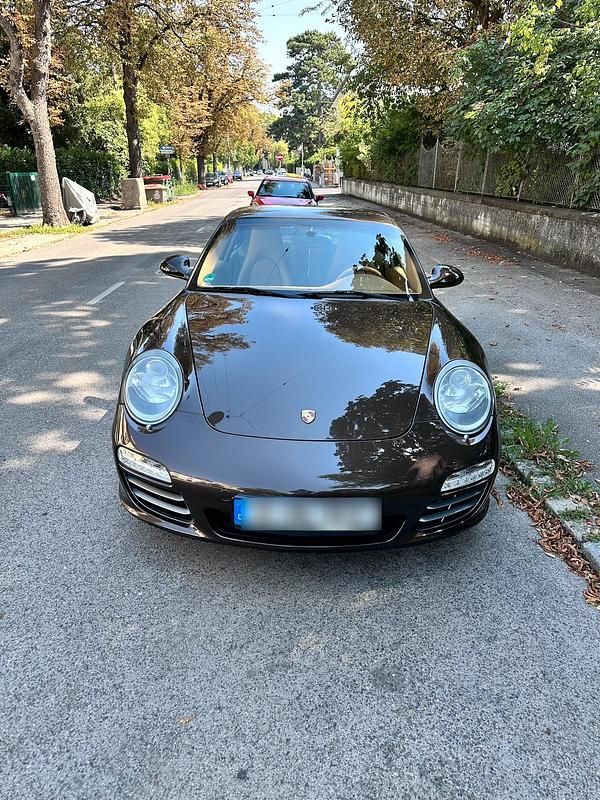 Gebraucht Porsche 911 Carrera 4 345 PS (253 kW) 2008 Braun Coupé