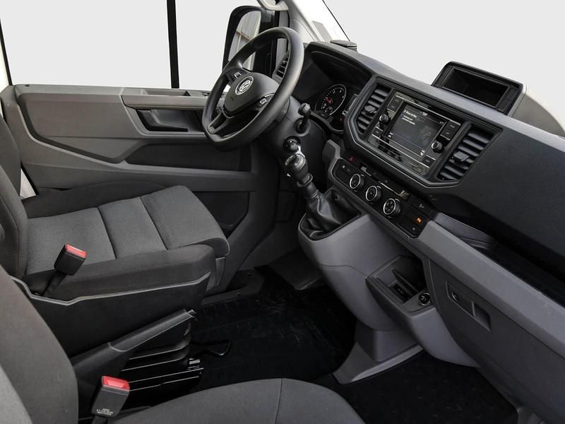 Gebraucht VW Crafter 140 PS (102 kW) 2021 Weiss Van