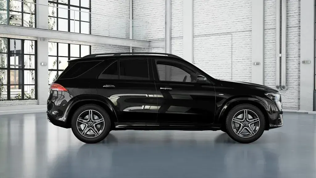 Gebraucht Mercedes GLE350 197 PS (144 kW) 2025 Schwarz SUV
